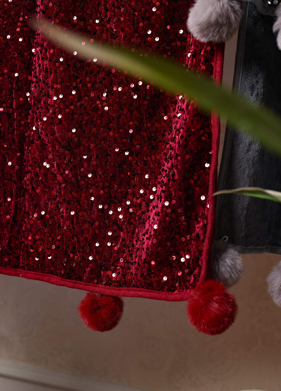 Imported Premium Quality Sequence Stole With Pom Pom