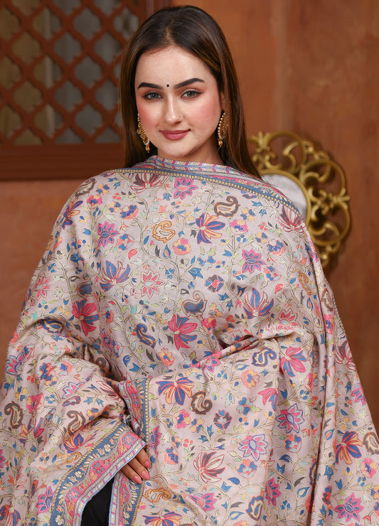 Women Rangdil 100% Pure Wool Fabric Kalamkari Embroidered Shawl