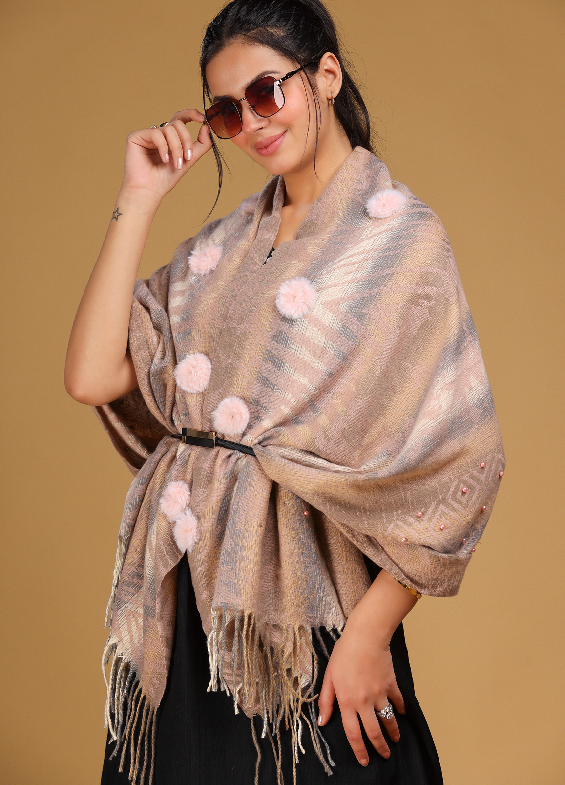 Sparrow Feather Soft Stole