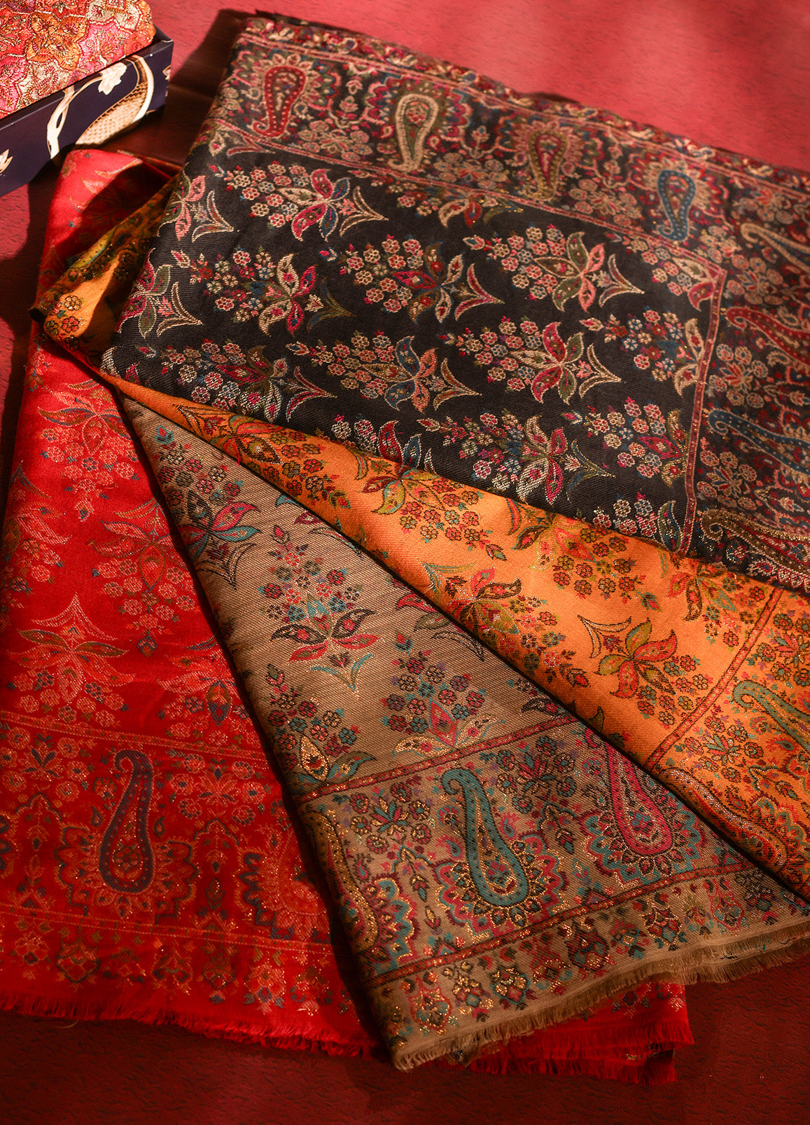 Zewar Zari Kaani Fine Wool Shawl
