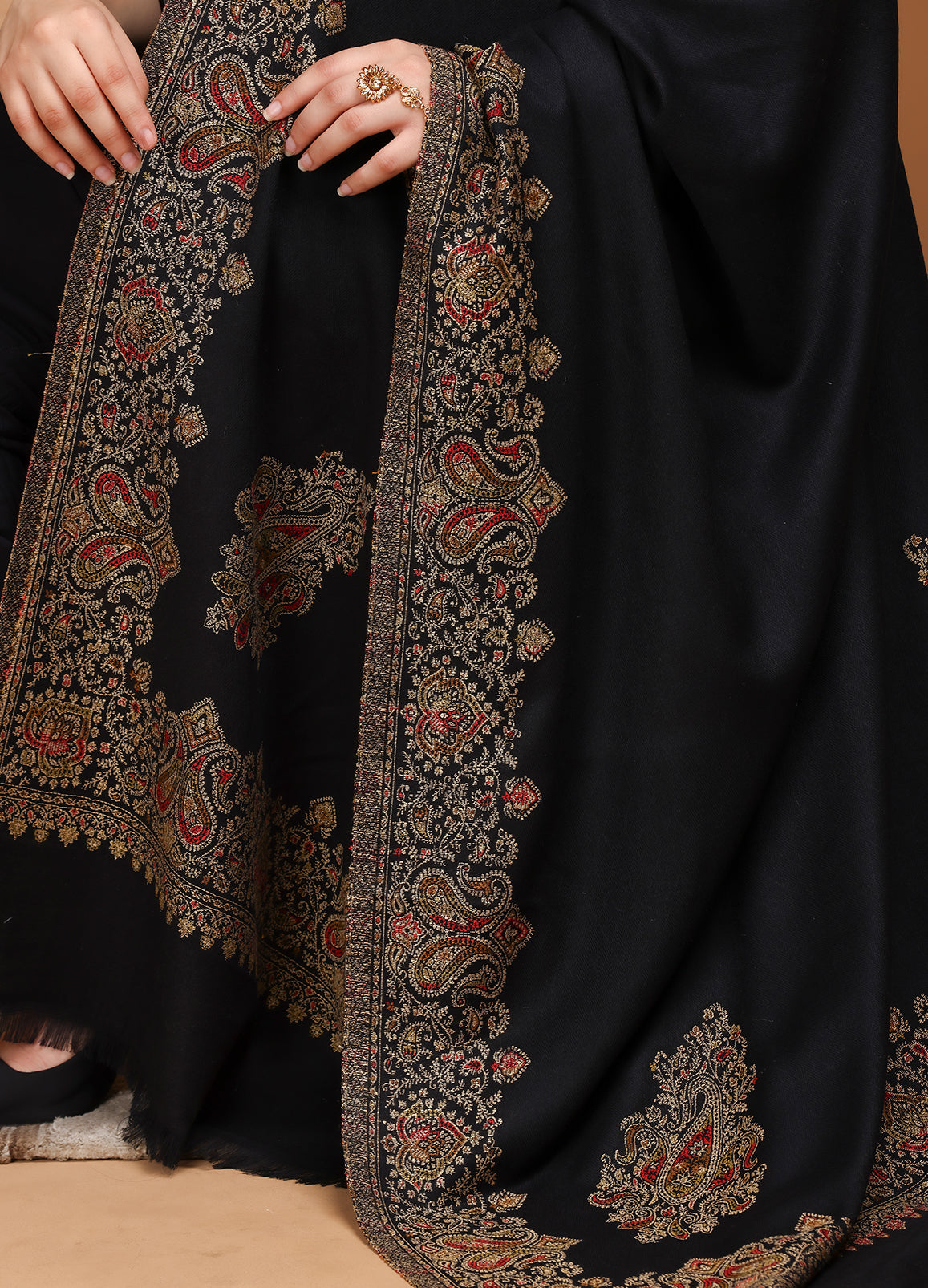 Kani Kunj Kashmiri Paisley Boder Shawl