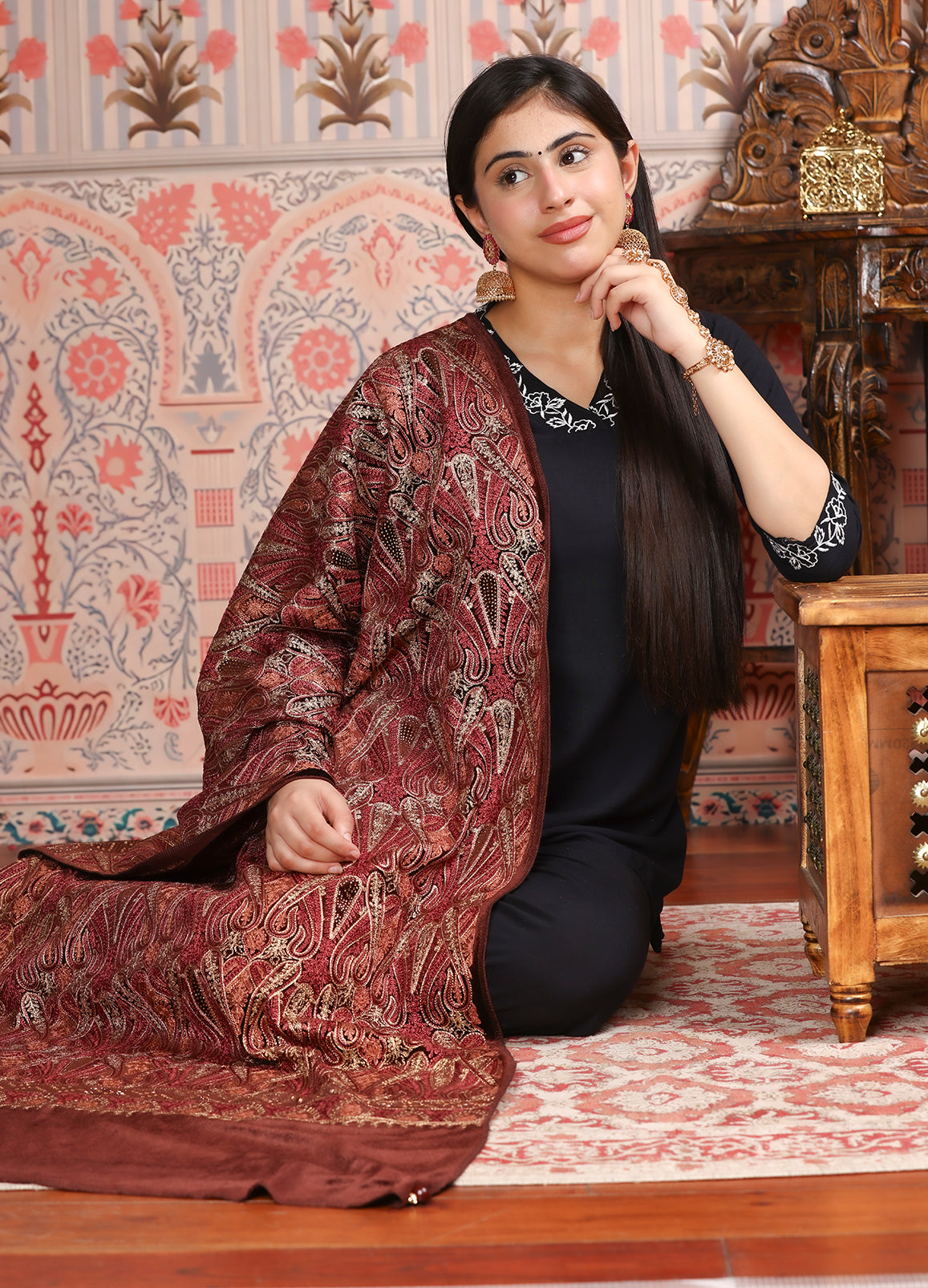 Maroon Kashmiri Tilla Valvet Embroidered Stole