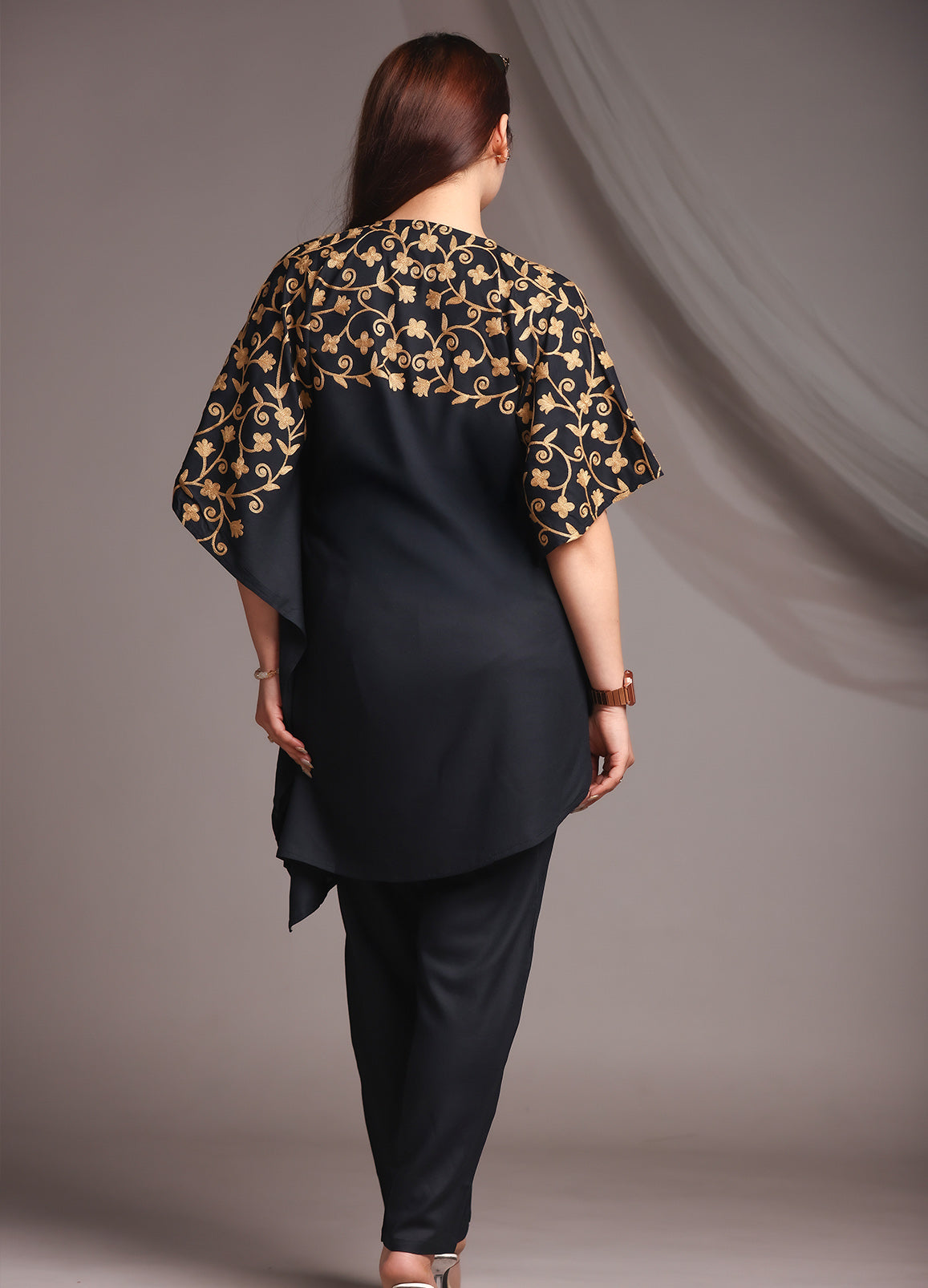 Kaftan Kashmiri Ari Work Black Rayon Embroidered Kaftan Set