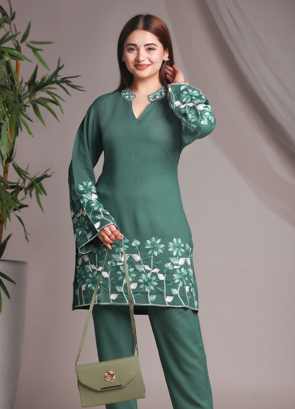 Sea Green Floral Embroidered Rayon Straight Kurta With Pant