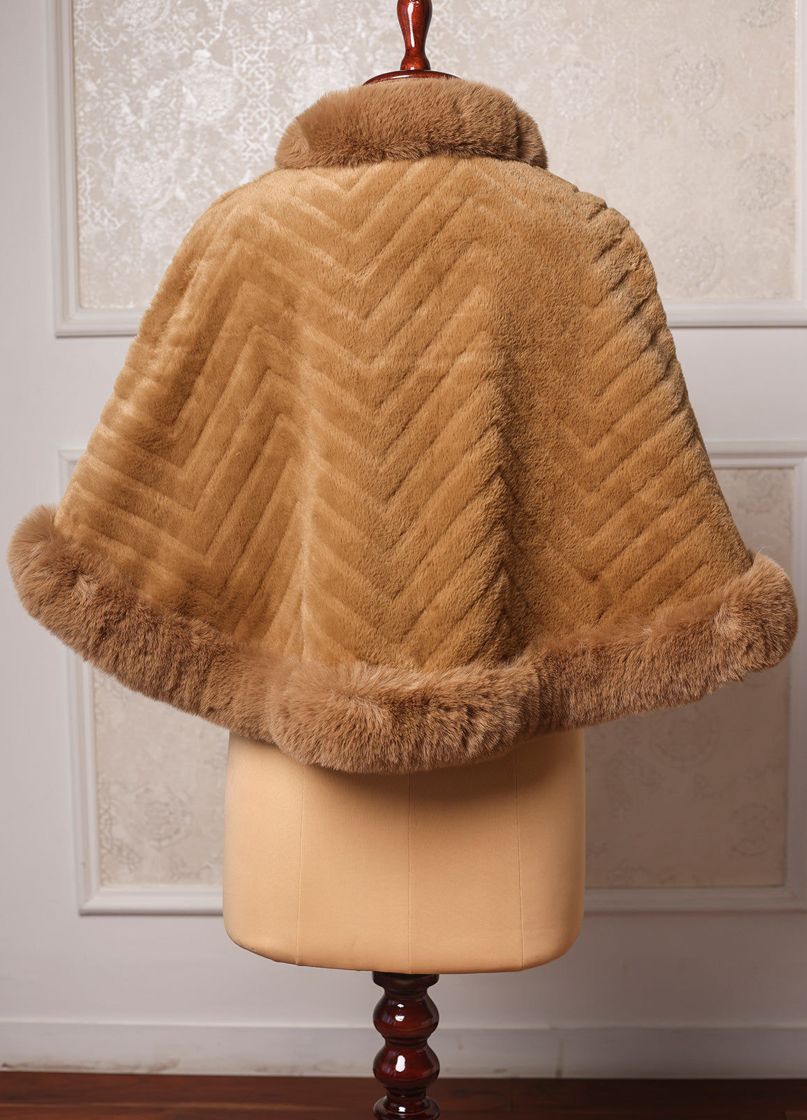 Super Soft Brown Poncho With Rich Fur Detailing