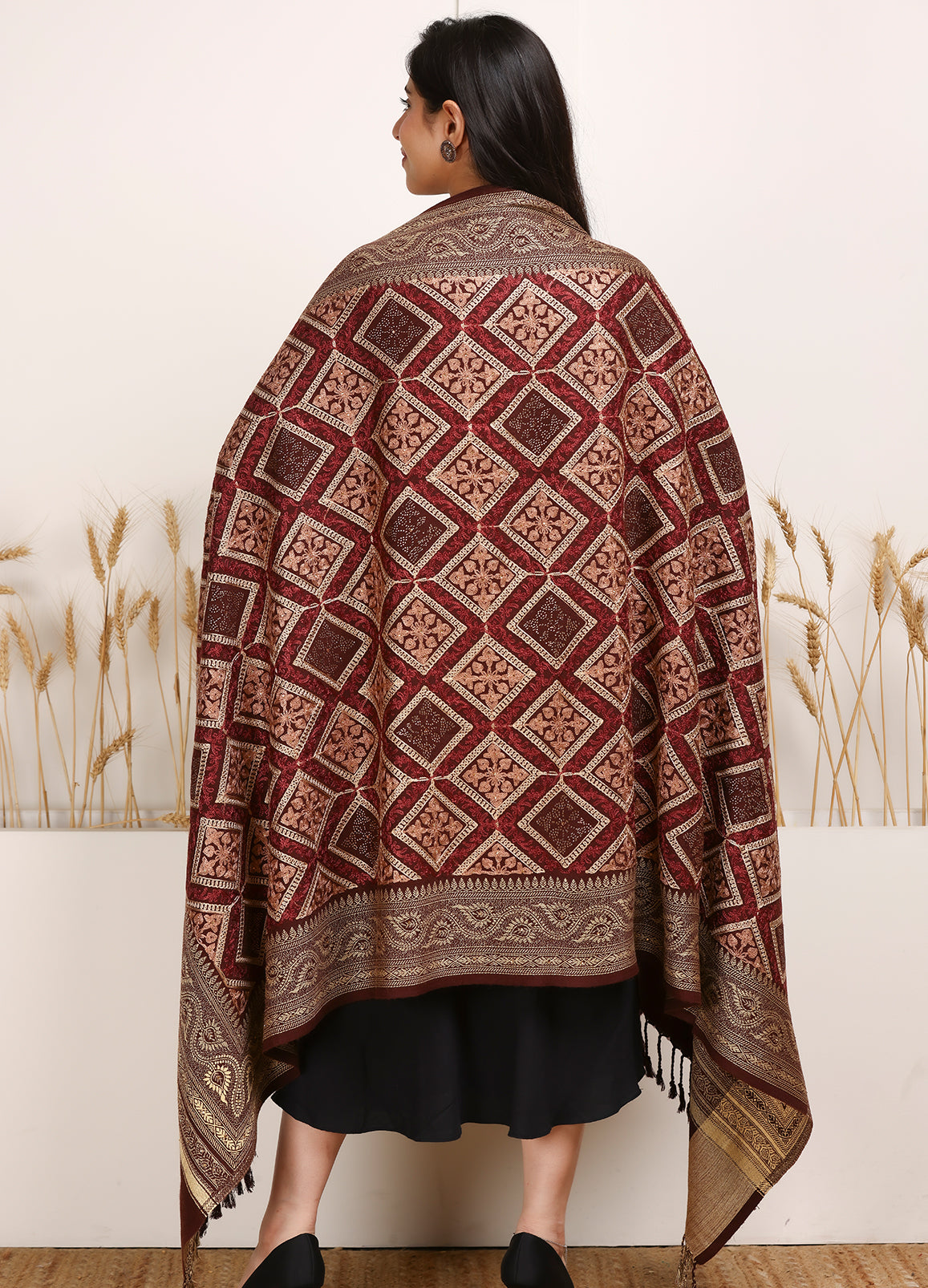 Surmai Women Fine Wool Nalki Hand Embroidered Shawl