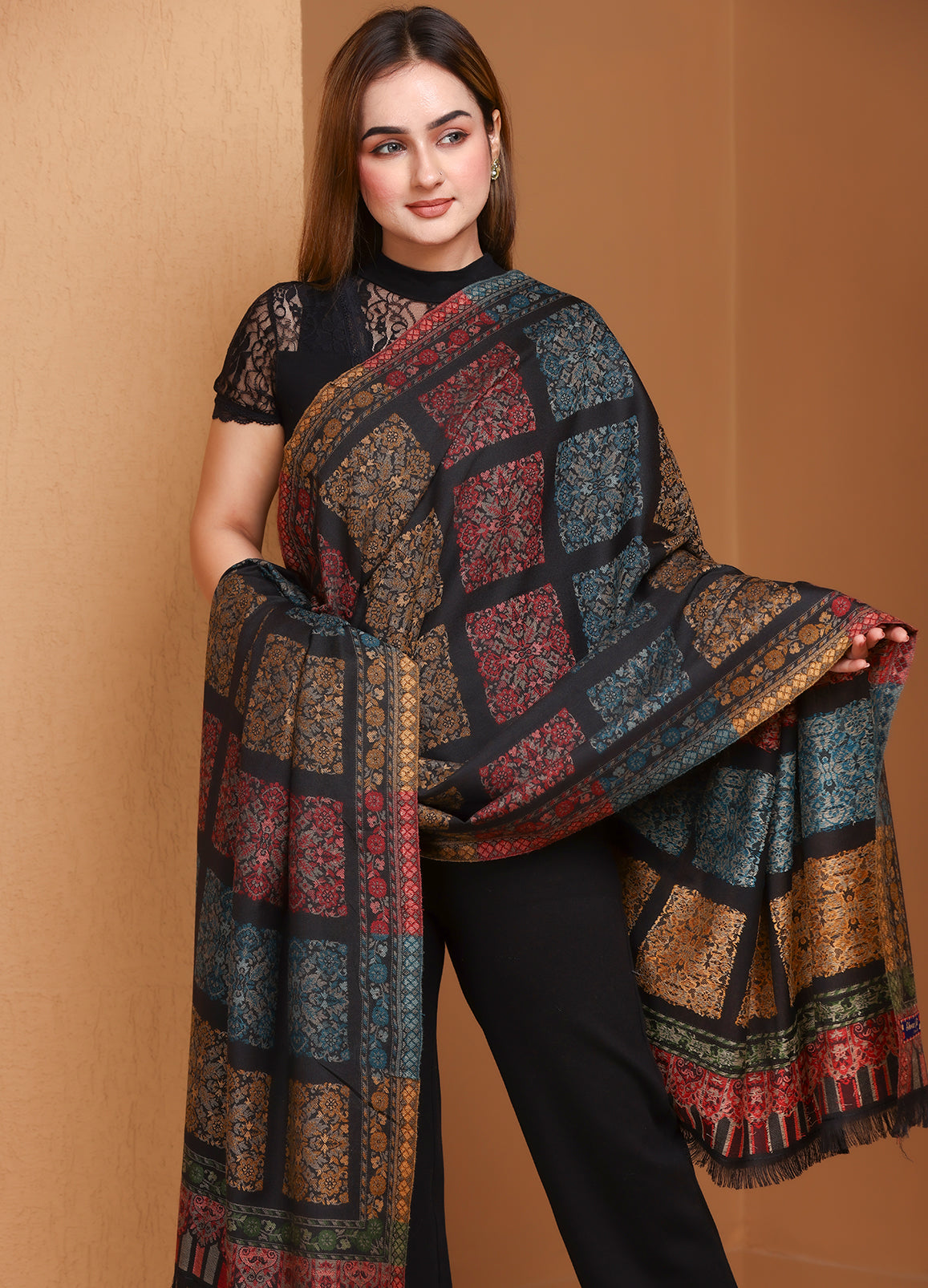 Zohra – Pure Wool Geometry Kani Shawl