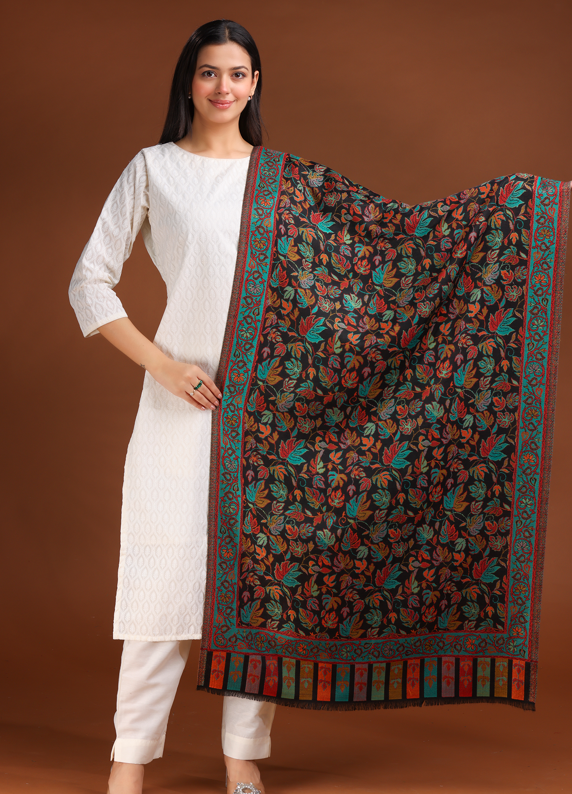 Bahaar-E-Chinar Kani Shawl