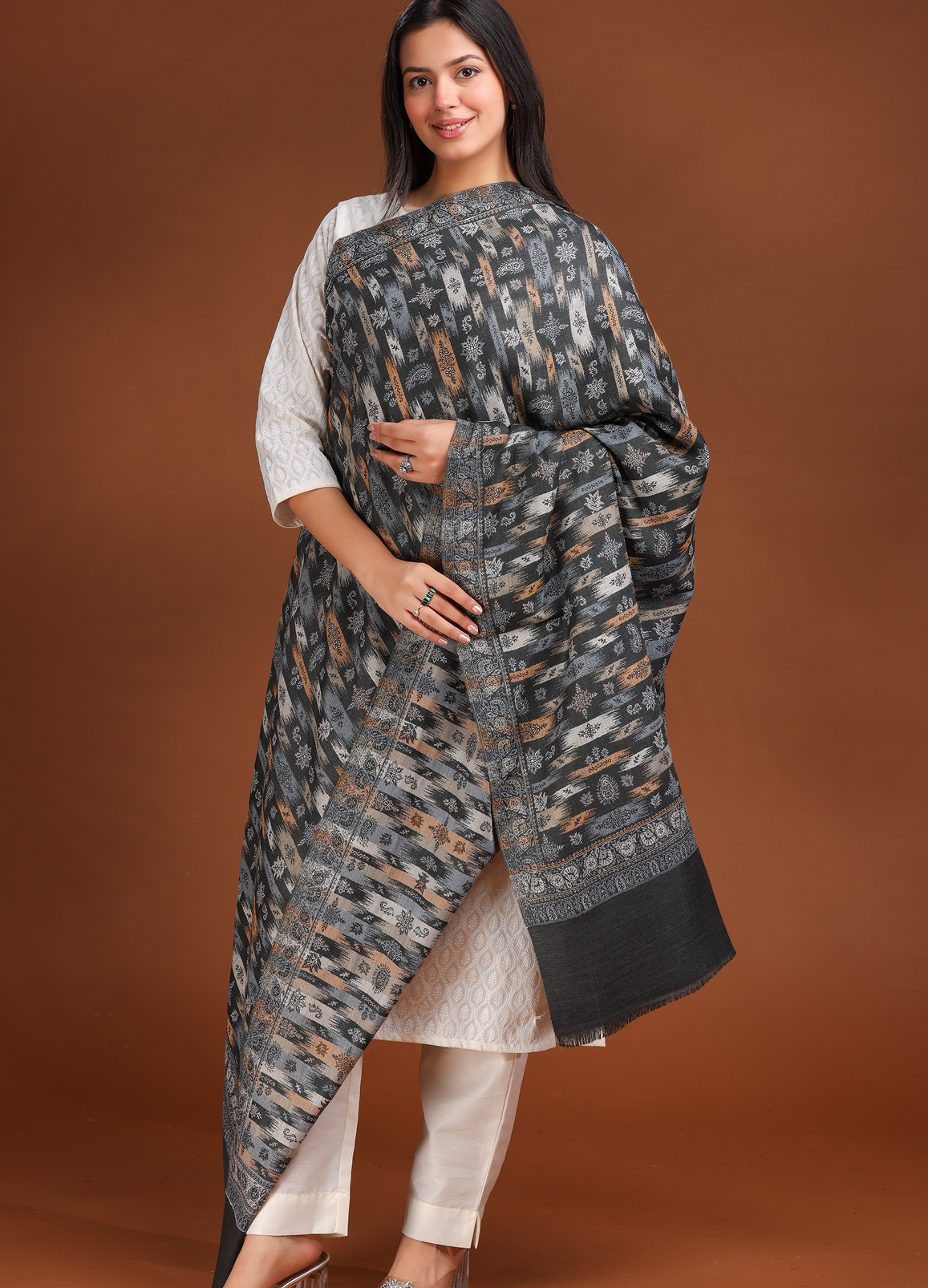 Kingri Jal Jacquard Pure Wool Shawl