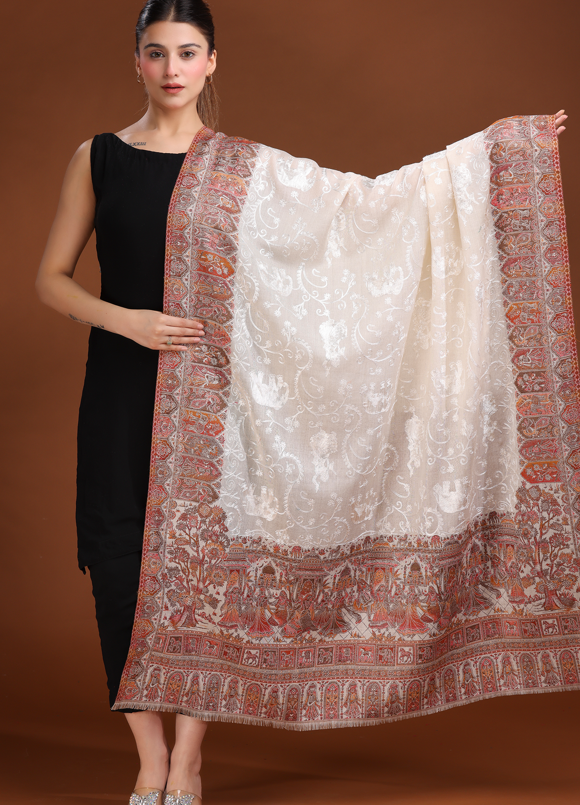 Firoza Aari Embroidered Pure Wool Shawl