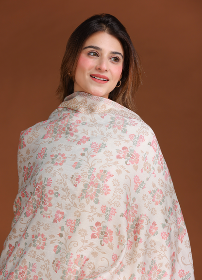 White floral kani stole