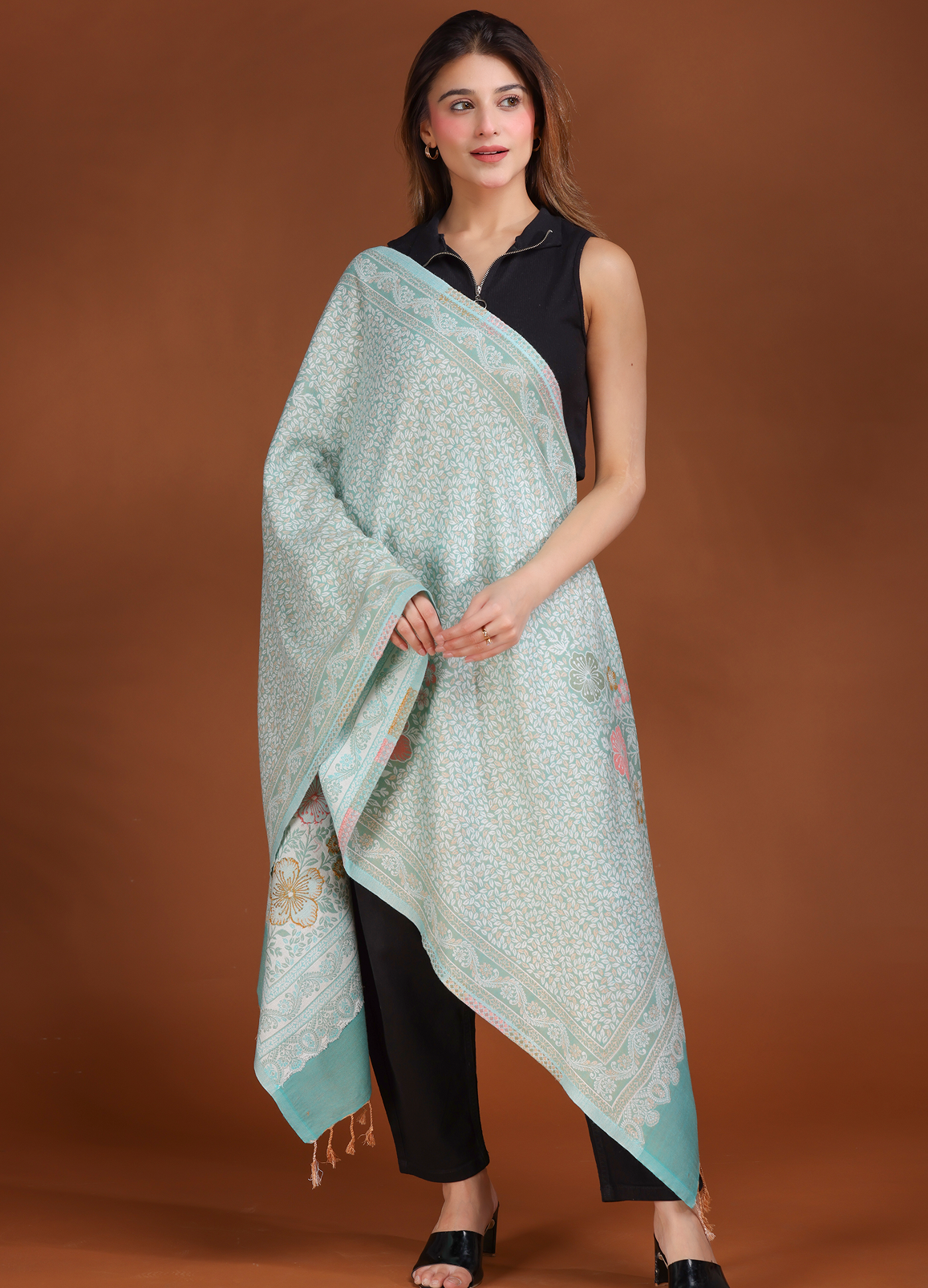 Flower Kani Cutting Stole